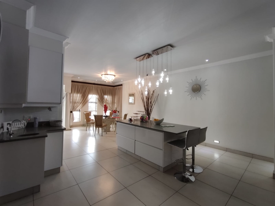 2 Bedroom Property for Sale in Flamwood North West